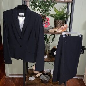 Calvin Klein Women’s Navy Size 4 Skirt Suit Set